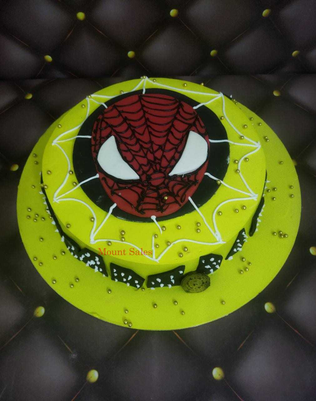 Premium RED N White Velvet Cake